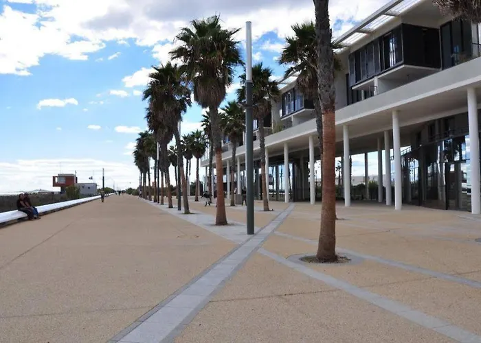 La Plage Vous Appartient - Studio Cabine Vue Mer Apartman *